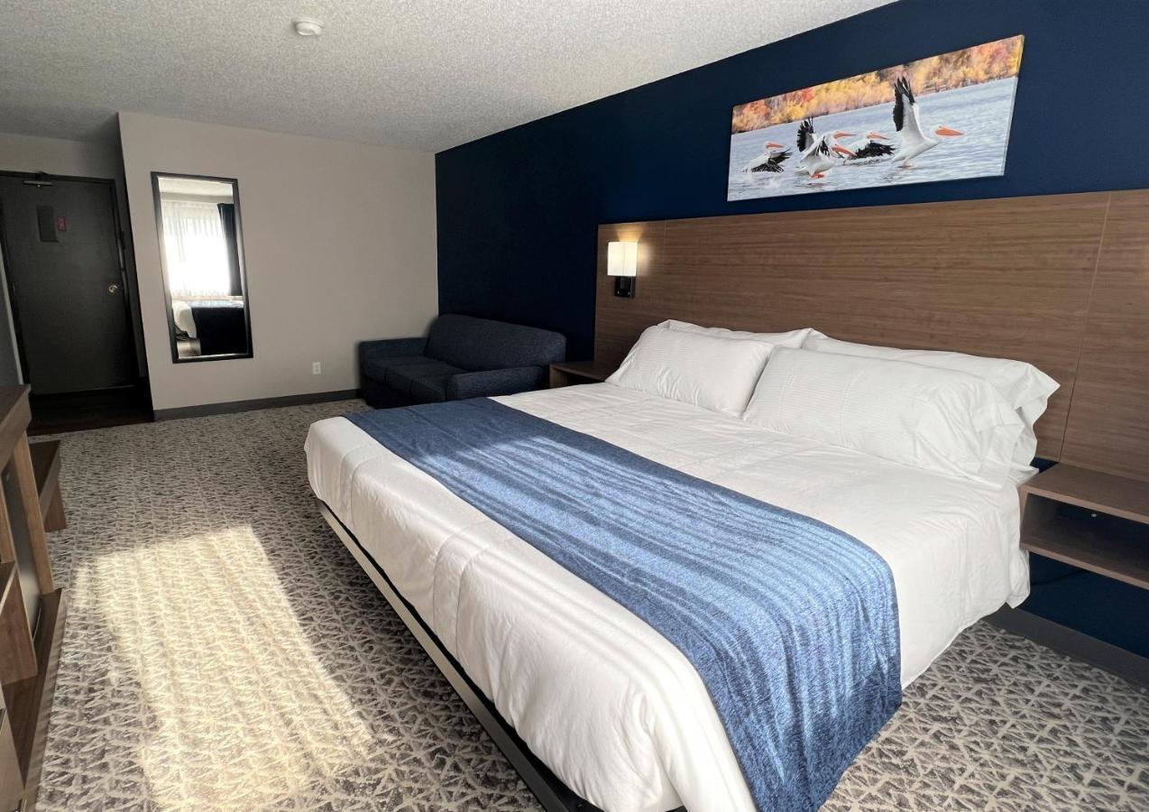 Hilltop Inn & Suites Grove Buitenkant foto