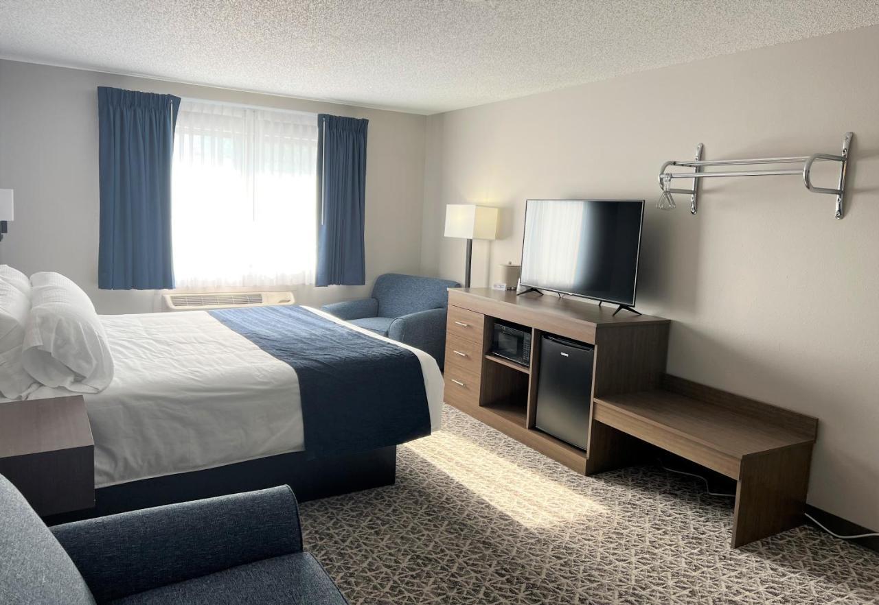 Hilltop Inn & Suites Grove Buitenkant foto